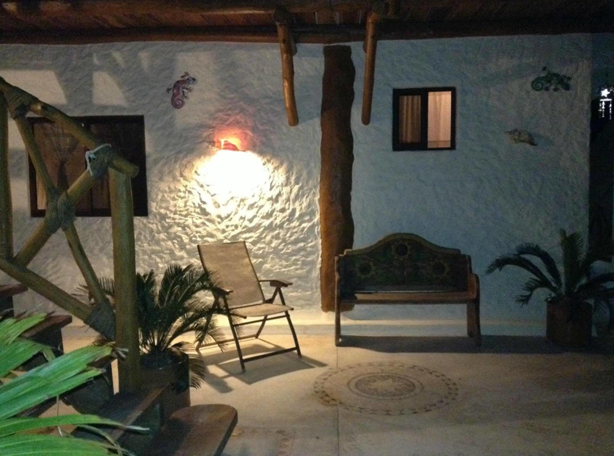 Hotel Casa Lupita Остров Холбокс Экстерьер фото